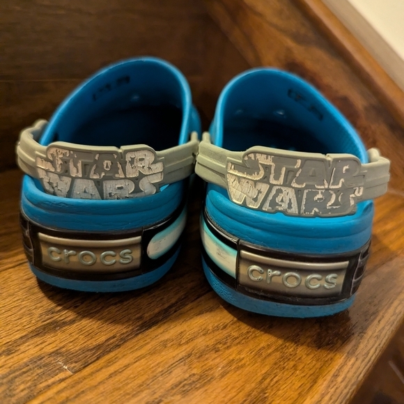 Crocs Star Wars jedi Crocs, Walt Disney world series Youth size 3 - Picture 12 of 13